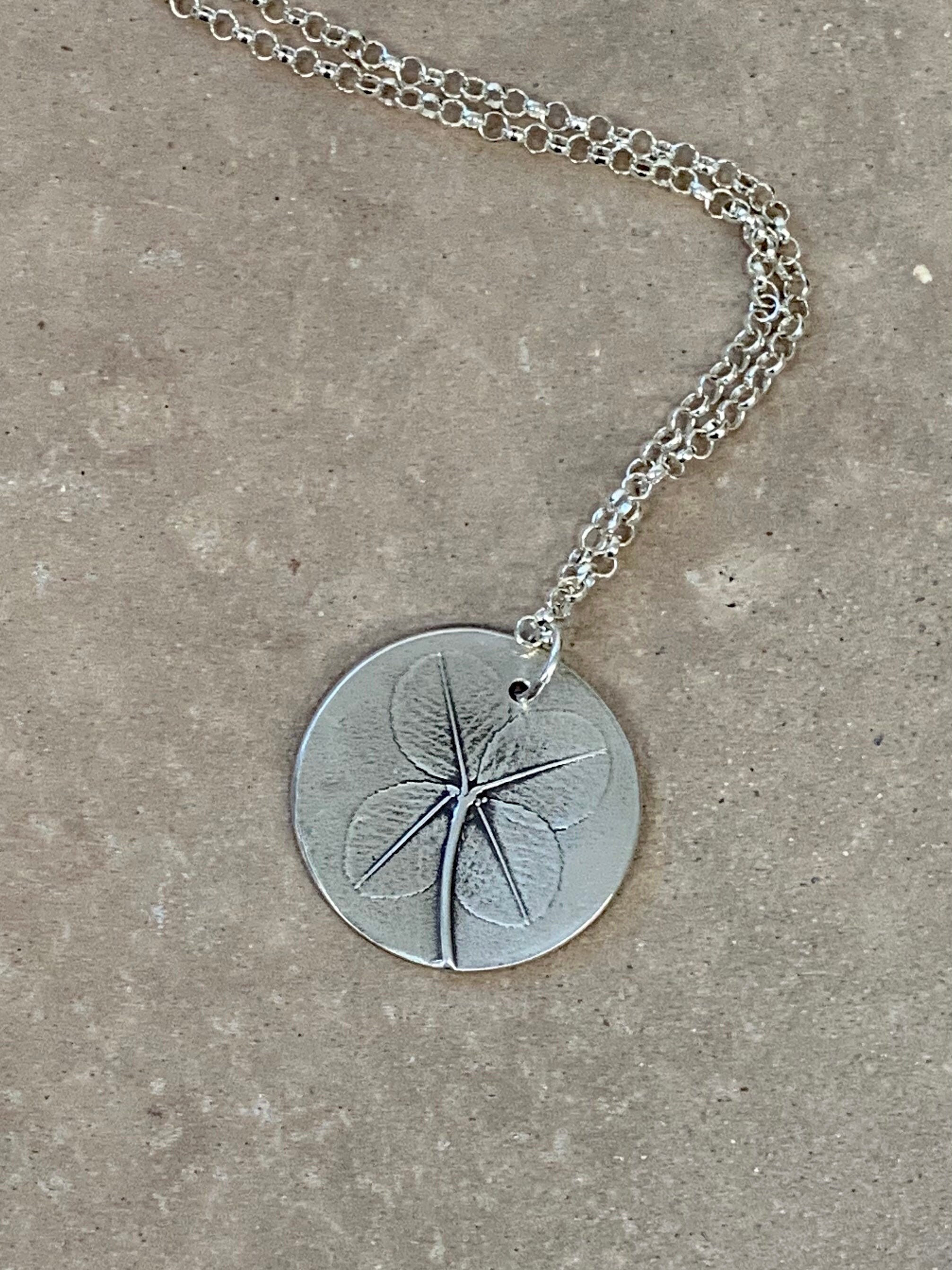 ★ROSEMONT★ Silver Green Epoxy Clover Necklace RA24B21J Four-Leaf Clover Necklace Lab-Created Emerald Sterling