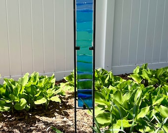 Flowing Glass Garden Art - Large
