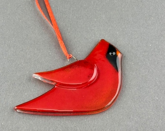 Cardinal Glass Ornament Suncatcher
