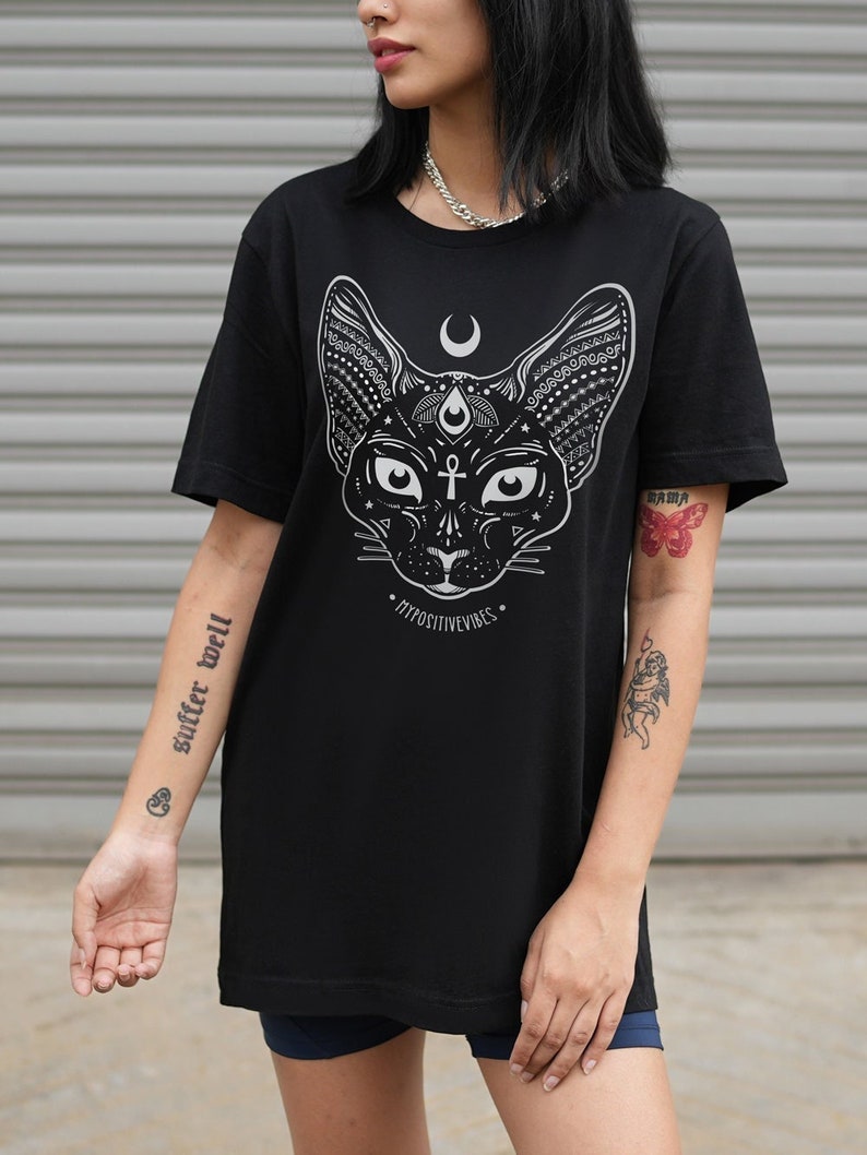 Sphynx cat shirt - pagan clothing - Moon child shirt, Aesthetic shirt, Yoga shirt, Soft grunge, Space cat shirt - pastel goth 