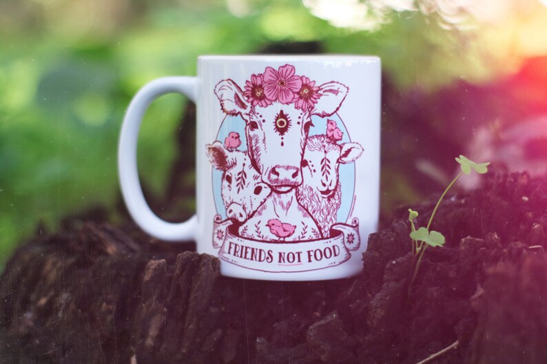 Friends not food Mug animal liberation Vegan GiftVegetarian White