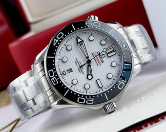 Omega Seamaster Diver 300M white dial best replica 42mm