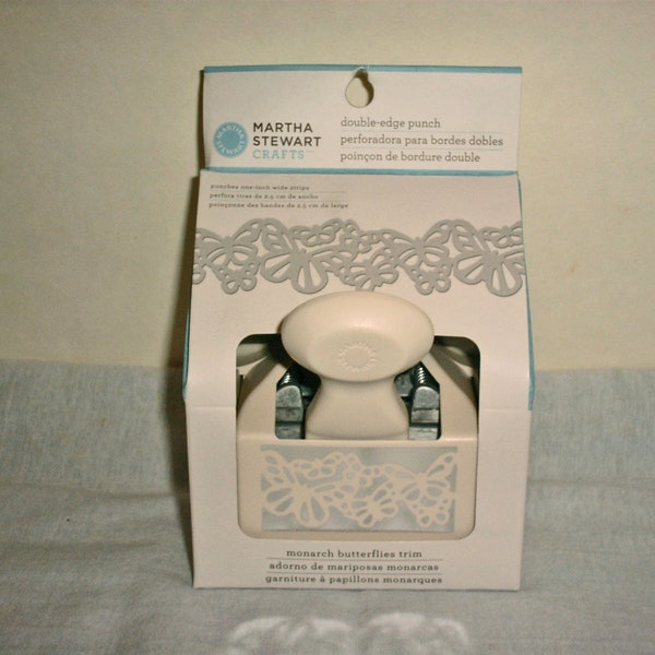 Martha Stewart Crafts MONARCH BUTTERFLIES Trim Double Edge Punch New in Box REDUCED