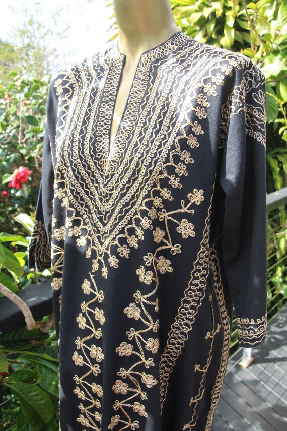 Unisex Moroccan Style kaftan caftan metallic embro