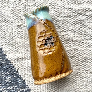 Bee Vase- Honeycomb Planter- Bee Flower Vase- Honeycomb Vase- Pottery vase- Bud Vase- Handmade Bud Vase