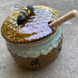 Honeycomb Honey pot Bee Honey Pot Honey Jar Bee Sugar Jar Honeycomb Honey Sea Foam Sugar Bowl Bee Pottery image 2