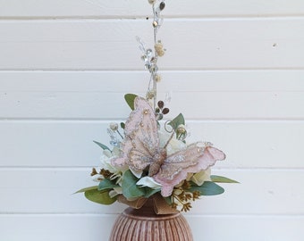 Butterfly Floral Centerpiece, Floral Vase, Butterfly Centerpiece, Table Centerpiece, Wedding Centerpiece, Coastal Decor