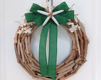 Green Coastal Wreath, Beach Wreath, Starfish Wreath, Coastal Wreath, Coastal Home Decor, Driftwood Wreath