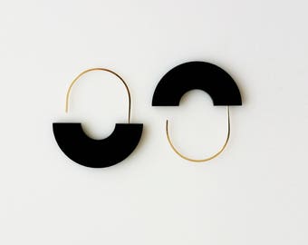 ARCH EARRINGS BW | black earrings, arch earrings, minimalist, gold, modern jewelry, statement earring, circle, hanging earring, white  |