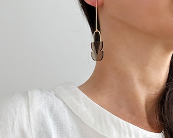 Doppelte Dip Ohrringe | minimalistische goldene geometrische Ohrringe - einzigartig und vielseitig