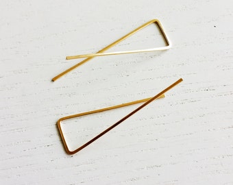 PC NO. 1 | gold earrings, minimalist jewelry, wire earrings, delicate earrings, delicate jewelry, paper clip earrings, geometric earrings |