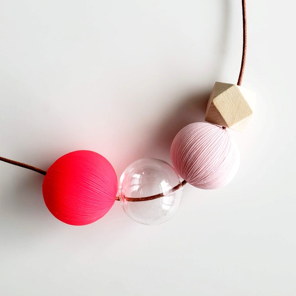 DOTS NECKLACE NO. 19 | hot pink, pink, beads necklace, pom pom necklace, bubbles necklace, clay jewelry, adjustable necklace |