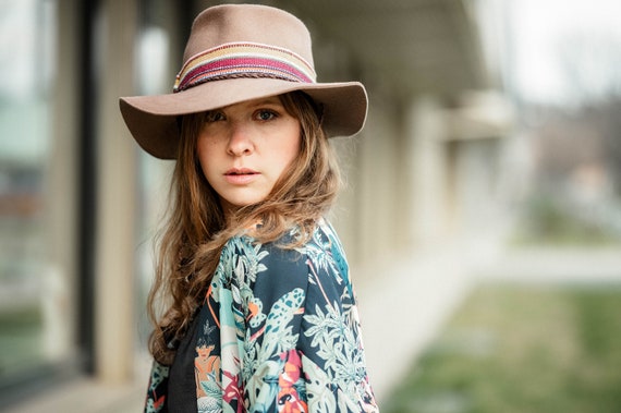 Casual Taupe Colored Fedora With a Rose Colored Nuance  display picture 1
