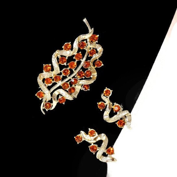 Vintage CORO Brooch Earring Set | Gold Tone Leaf Lapel Pin with Orange Rhinestones | Sparkly Clip ons, Signed Collectible Costume Jewellery