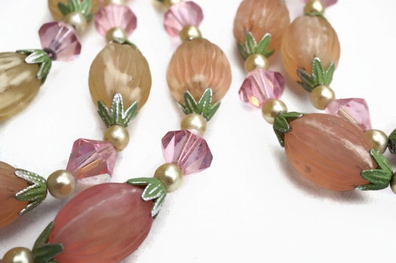 Vintage Pastel Beaded Necklace with Faux Pearls &… - image 6