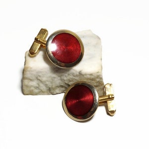 Vintage SWANK Round Red Cufflinks with Guilloché Finish | Modernist Style Mid Century Mens Jewelry