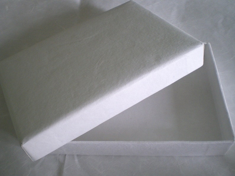 LARGE SIZE Vintage Guipure Lace /& Pearl Wedding Guest Book