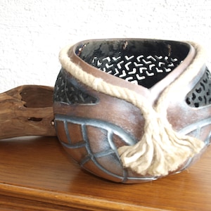 Gourd bowl