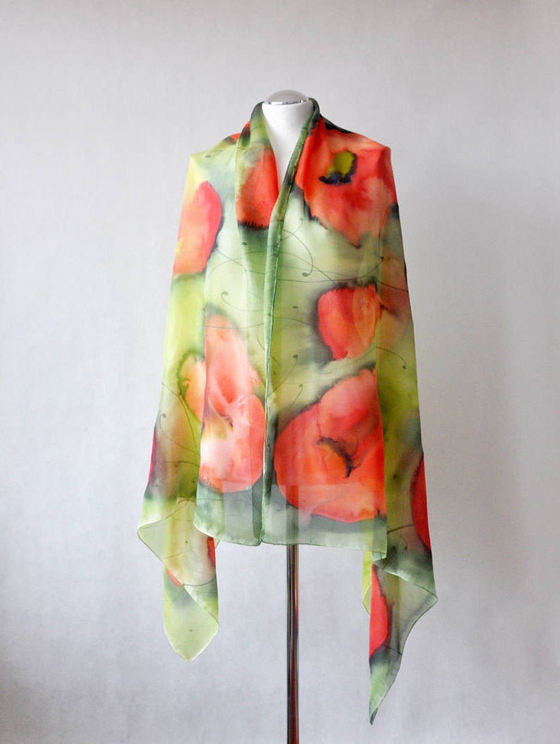 Hand painted silk scarf with poppies. Hand Painted Big Long Silk Scarf with poppy meadow. Red, orange, bright green, dark green,pareo zdjęcie 3