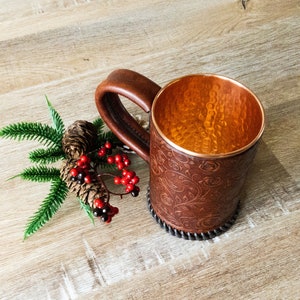 Embossed Leather Tankard Stein Mug Hammered Copper Interior Rose Pattern Design 22 oz 1 UK pint Hand Crafted image 4