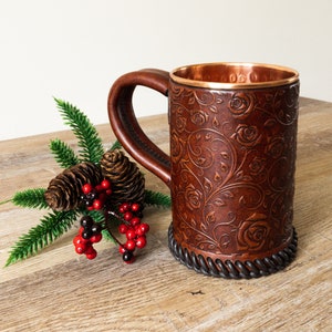 Embossed Leather Tankard Stein Mug Hammered Copper Interior Rose Pattern Design 22 oz 1 UK pint Hand Crafted image 2