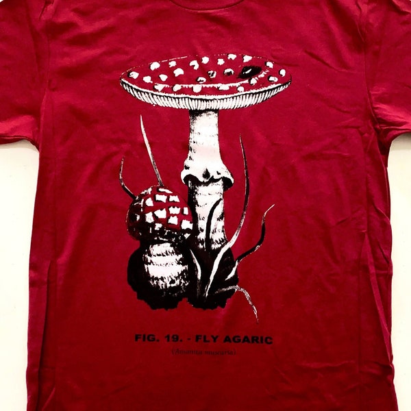 Camicia di funghi, Fly Agaric Vintage Botanical Illustration, Amanita Muscaria Style, Camicia Fungiphile, Fungi Fans, Regalo per l'amante dei funghi