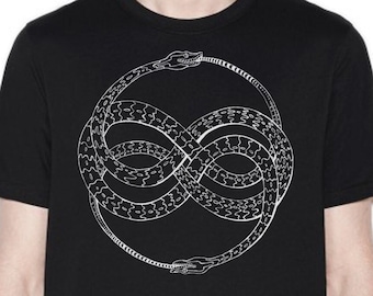 ウロボロスの蛇シャツ：錬金術ゴスファッションTシャツ