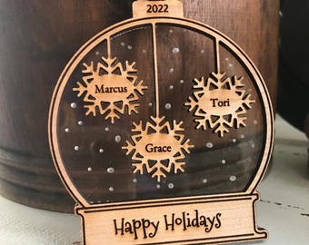 Custom Family Snowglobe Ornament: Engraved Snowflake Names, 2025