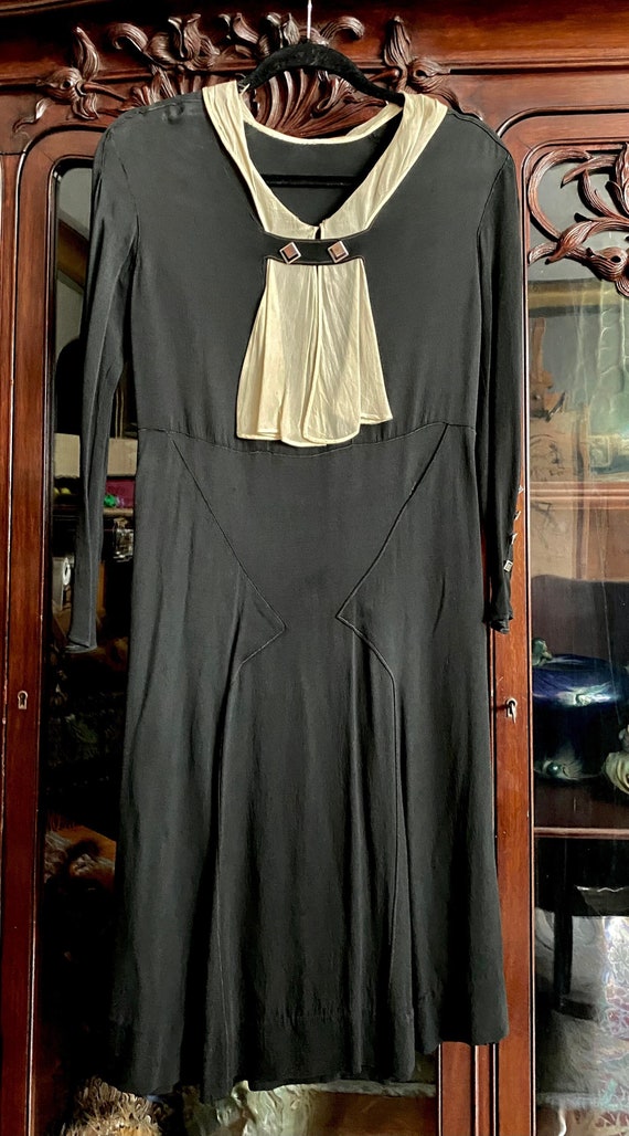 1920s Antique Art Deco Crepe Silk Black Dress Geom