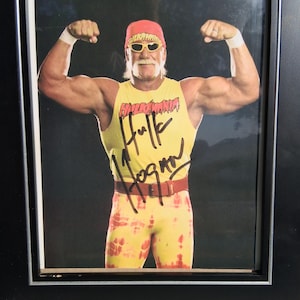 Collectible HULK HOGAN autographed photo 8 x 10 WWE