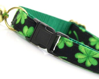 handmade "Saint Patricks Shamrock" white & green kitten safety collar 5"-7" 