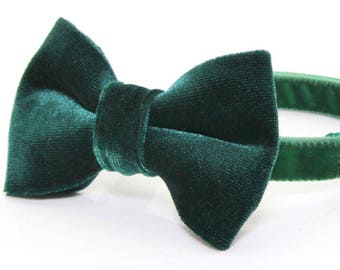 Green Velvet Bow Tie Cat Collar Set - "Emerald Green" - Velvet Holiday Cat Collar + Green Velvet Bow Tie (Removable) / Cat, Kitten,Small Dog