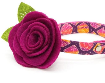 DnD Cat Collar + Flower Set - "Magic Dice - Magenta" - D20 Cat Collar w/ Plum Felt Flower / Fantasy, RPG Gamer D&D / Cat + Small Dog