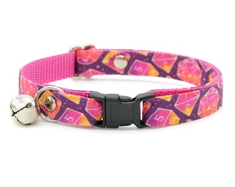 DnD Cat Collar - "Magic Dice - Magenta" - D&D Cat Collar / Breakaway or Non-Breakaway / Fantasy D20 RPG Gamer Gift / Cat, Kitten, Small Dog