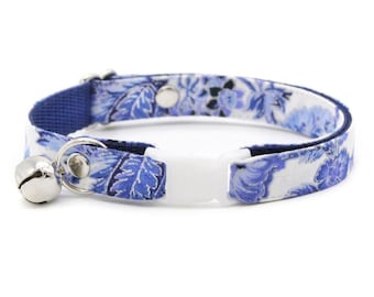 Cat Collar - "Porcelain Paisley" - Floral Blue Cat Collar / Breakaway or Non-Breakaway / Winter, Spring, Wedding / Cat, Kitten, Small Dog