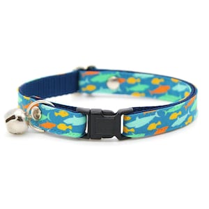 Shark Cat Collar - &quot;Fintastic&quot; - Blue & Goldfish Cat Collar Breakaway / Ocean, Sea, Summer, Aquatic Blue Boy Cat Collar, Kitten, Small Dog
