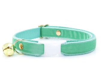 Cat Collar - &quot;Velvet - Mint&quot; - Robin&#39;s Egg Cat Collar Breakaway / Mint Velvet Cat Collar / Girl Cat Collar / Cat, Kitten, Small Dog Size