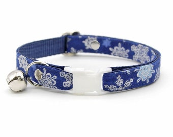 Winter Cat Collar - "Shimmering Snowflakes - Blue" - Snow Cat Collar / Solstice / Breakaway or Non-Breakaway / Cat, Kitten, Small Dog Sizes