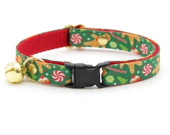 Cat Collar - "Christmas Treats - Green" - Gingerbread Cat Collar / Breakaway or Non-Breakaway / Holiday Sweets / Cat,Kitten,Small Dog Sizes
