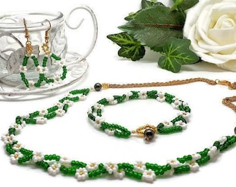 Daisy Chain Necklace, Bracelet and Earrings