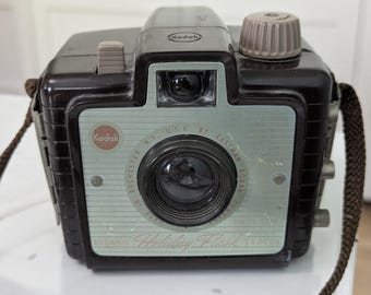 Vintage Kodak Holiday Flash Brownie