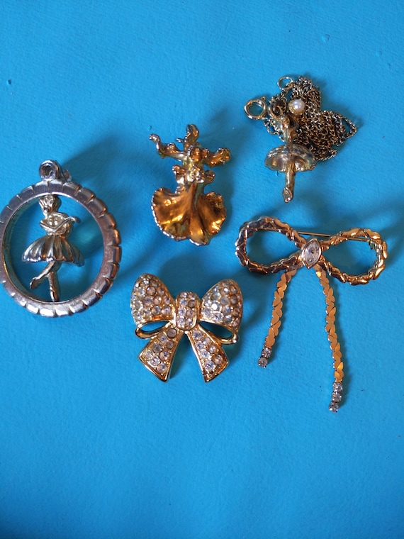 Bow /& Ballerina Vintage Lot