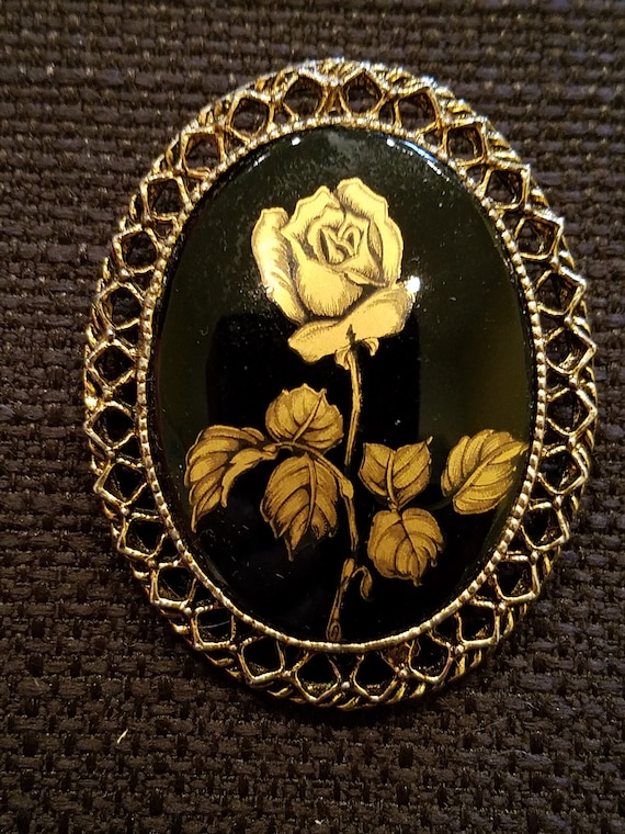 Beautiful Gold and Black Rose Brooch