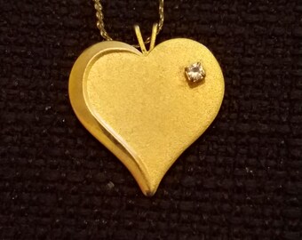 Vintage Gold Heart Necklace with Rhinestone