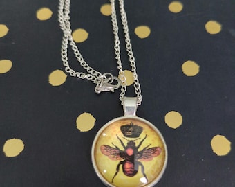 Queen Bee Necklace