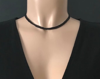 Black minimalist necklace , beaded dainty choker  - bridesmaid gift - simple jewelry