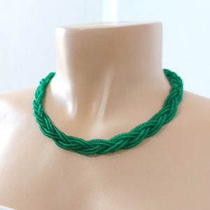 Kelly green necklace, beaded necklace, braided necklace, seed bead necklace, green necklace, christmas gift,sacramento state,bridesmaid gift