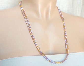 Long collier délicat de perles violettes et dorées, collier superposé, collier sans fermoir, collier long superposé, collier de perles de rocaille