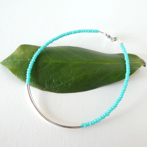 Pulsera delicada de barra turquesa, plata de ley, pulsera de cuentas de semillas, joyería minimalista
