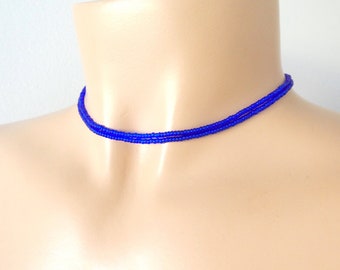 Saffier blauwe ketting, choker minimalistische ketting, blauwe ketting, delicate ketting, sierlijke ketting, kralen ketting, boho ketting, zaadkraal